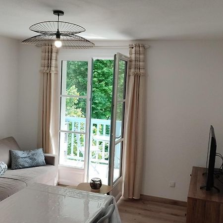Charmant Appartement 4 Pers,Vue Montagne Avec Parking Prive Et Balcon Cauterets Exteriör bild