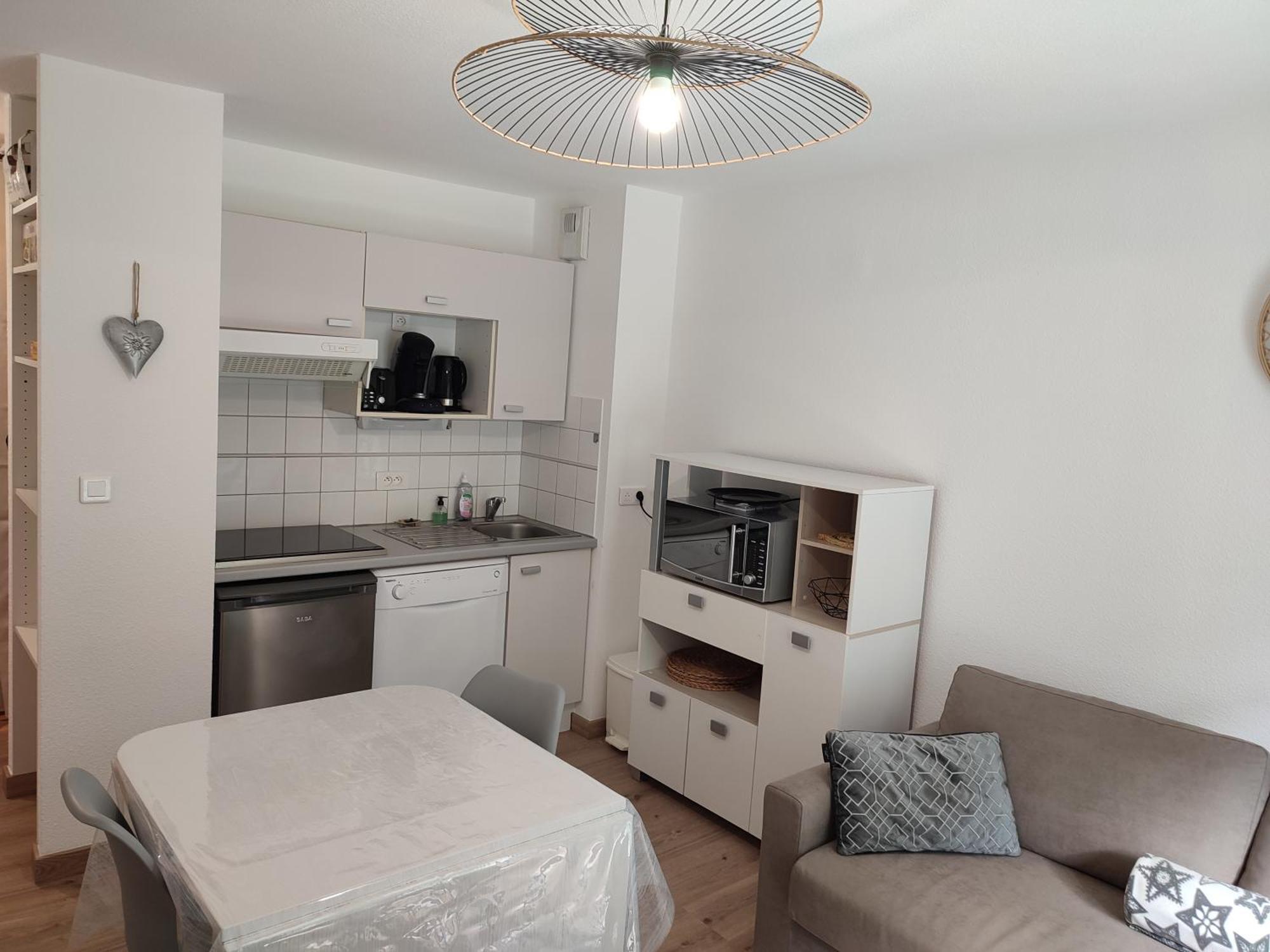 Charmant Appartement 4 Pers,Vue Montagne Avec Parking Prive Et Balcon Cauterets Exteriör bild